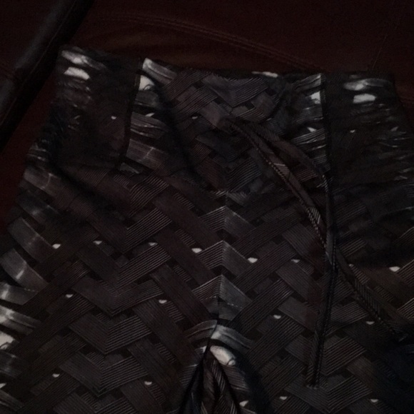Brand new leggings - Picture 1 of 4